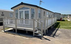 8 Berth Caravan Skegness Golden Palm Resort